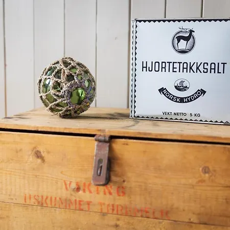 The Tide - Rorbuer 3* Sørvågen