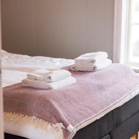 The Tide - Rorbuer 3*