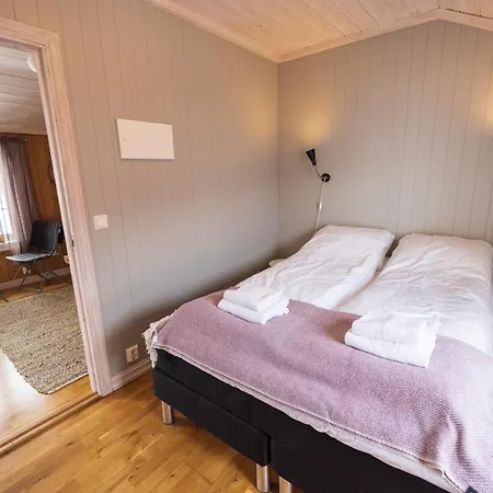 The Tide - Rorbuer 3* Sørvågen