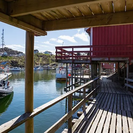 The Tide - Rorbuer فندق