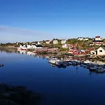 The Tide - Rorbuer 3* Сёрвоген