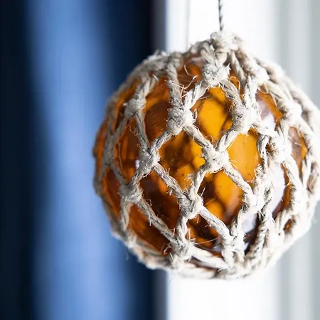 The Tide - Rorbuer Otel Sørvågen