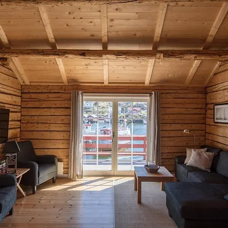 The Tide - Rorbuer Otel 3*