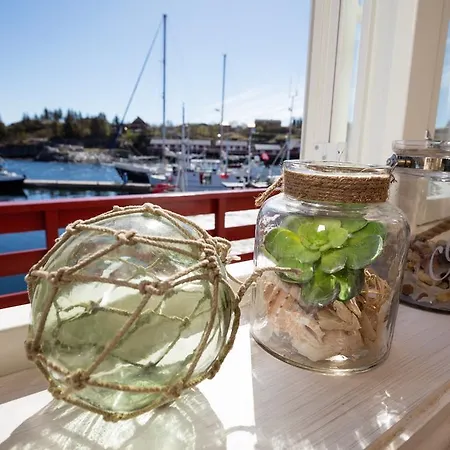Otel The Tide - Rorbuer Sørvågen