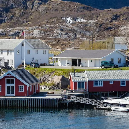 The Tide - Rorbuer Otel 3*